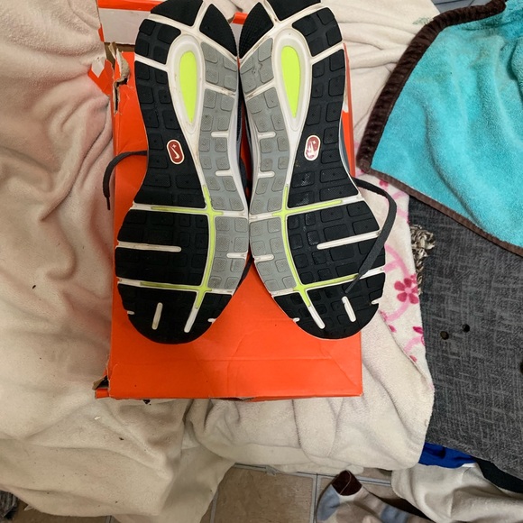 Nike Lunarglide +4 - Picture 4 of 5